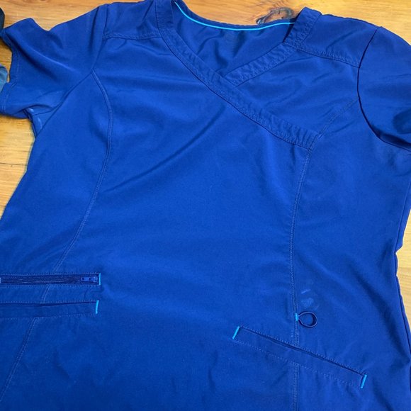 Scrub Sets - Picture 8 of 13